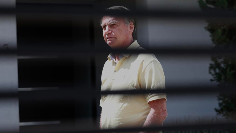 Saiba quais são as regras rígidas impostas por Moraes à prisão domiciliar de Bolsonaro